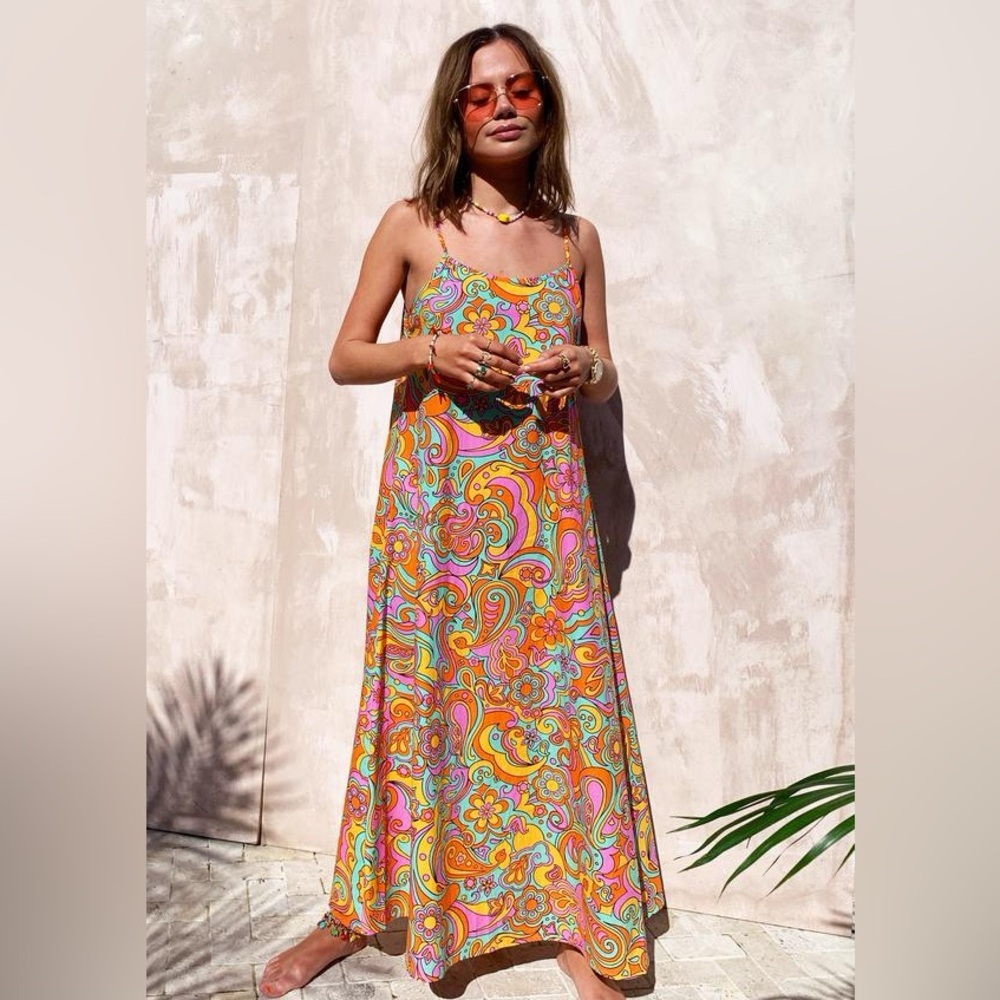 Never Fully Dressed Retro print paisley maxi dress